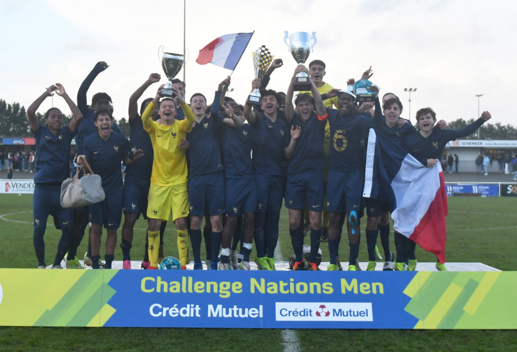 L'équipe de France U16 remporte le Mondial de Montaigu, Ilan Jourdren élu meilleur gardien du tournoi thumbnail